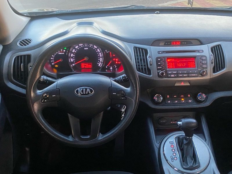 
Kia Sportage LX 2014 full									