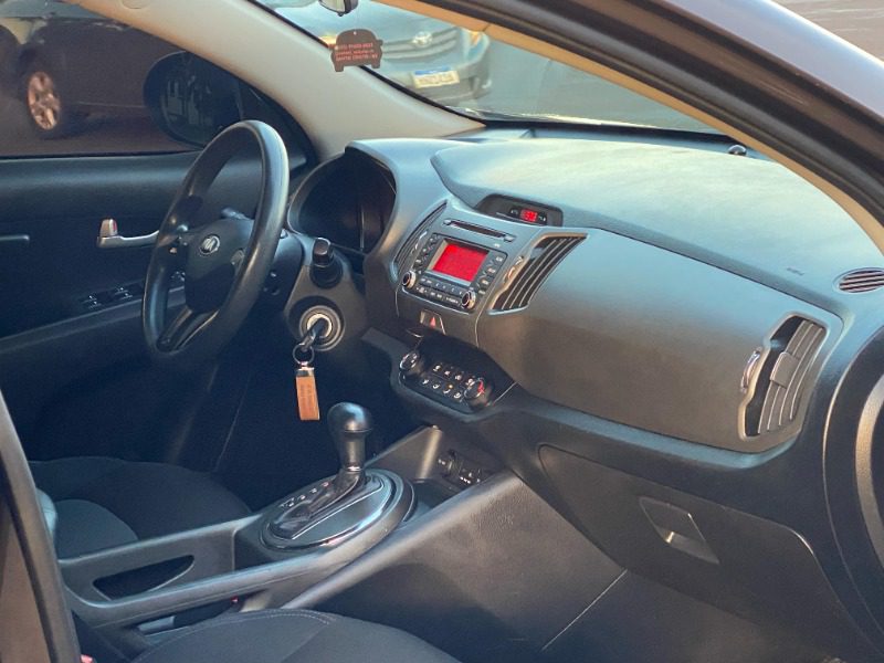 
Kia Sportage LX 2014 full									
