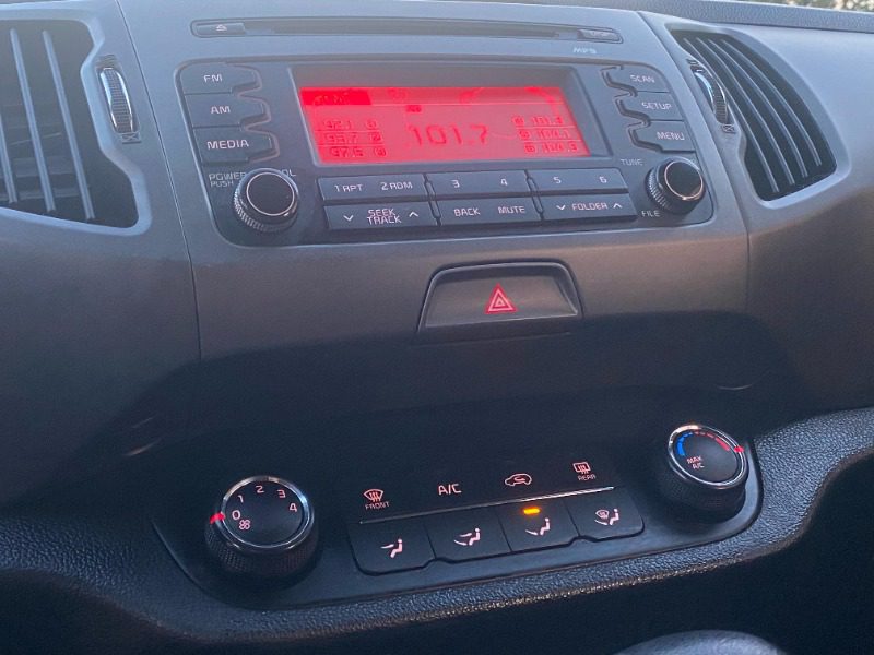 
Kia Sportage LX 2014 full									