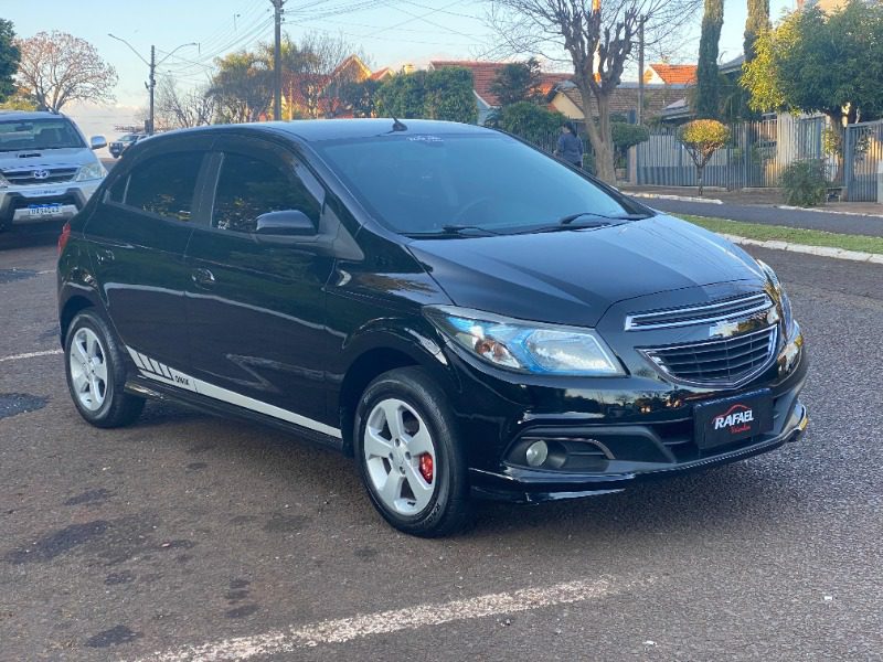 
Chevrolet ONIX LT 2013 full									