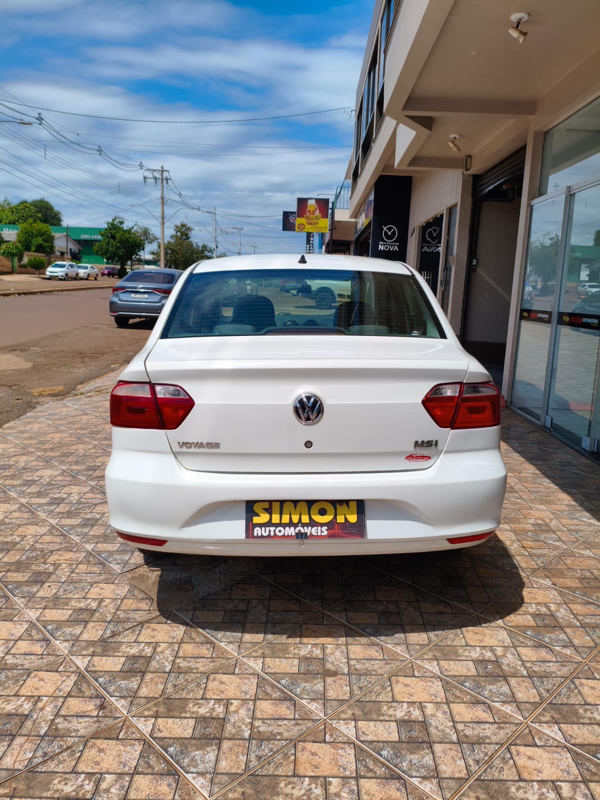 VOLKSWAGEN VOYAGE 2016