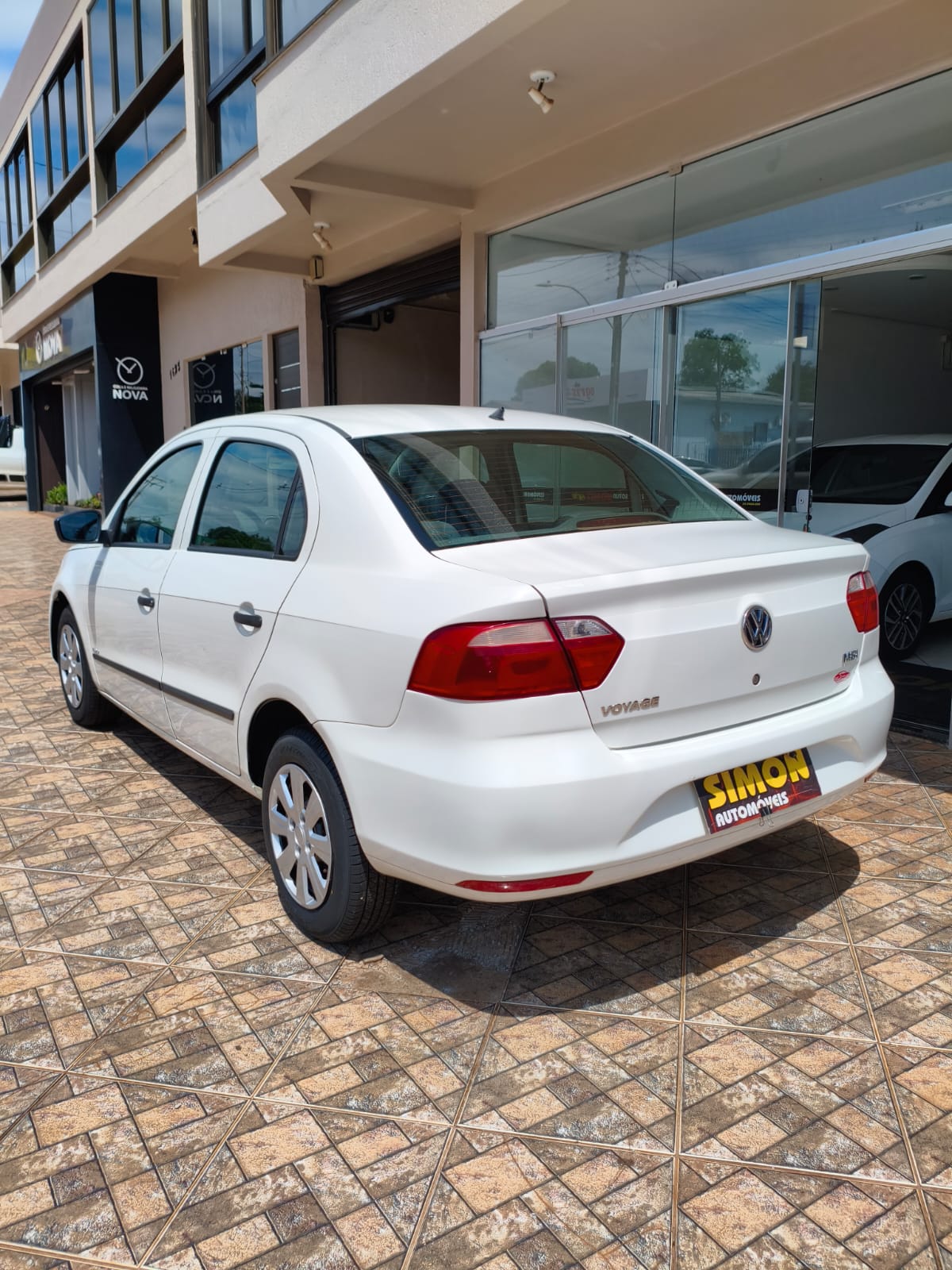 VOLKSWAGEN VOYAGE 2016