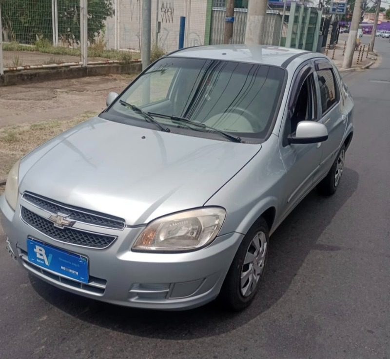 Chevrolet Prisma 2012