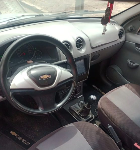 Chevrolet Prisma 2012