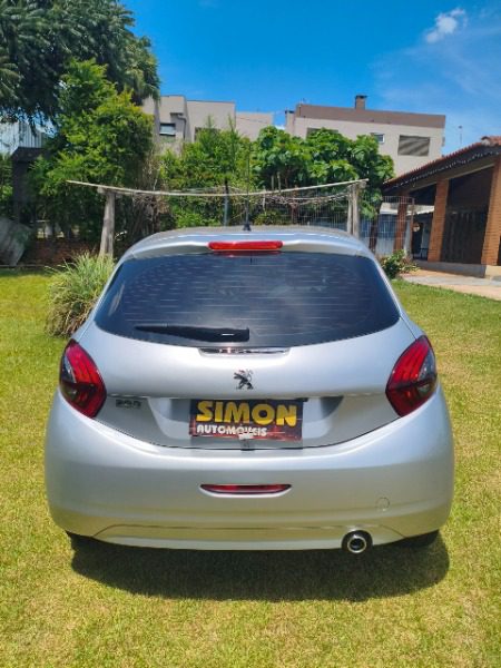 
Peugeot 208 2019 full									