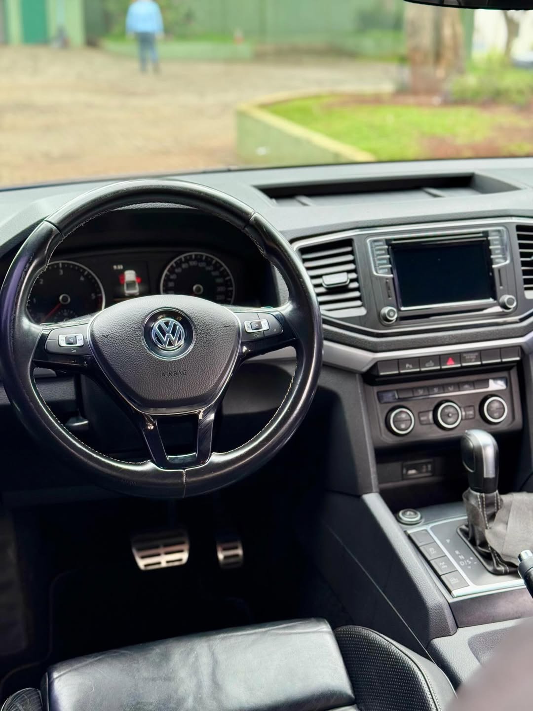 
VOLKSWAGEN AMAROK 2020 full									