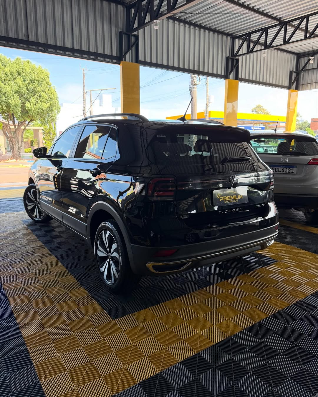 VOLKSWAGEN T-CROSS COMFORTLINE 2022