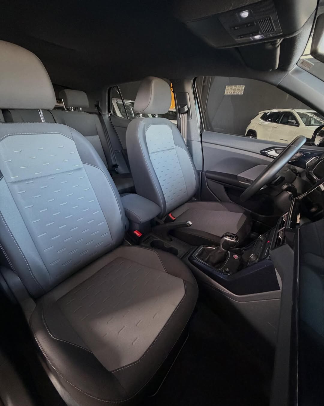 
VOLKSWAGEN T-CROSS COMFORTLINE 2022 full									