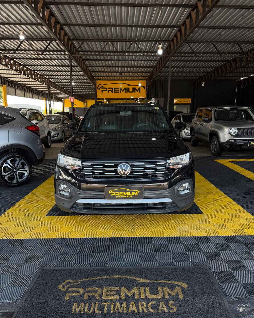 VOLKSWAGEN T-CROSS COMFORTLINE 2022