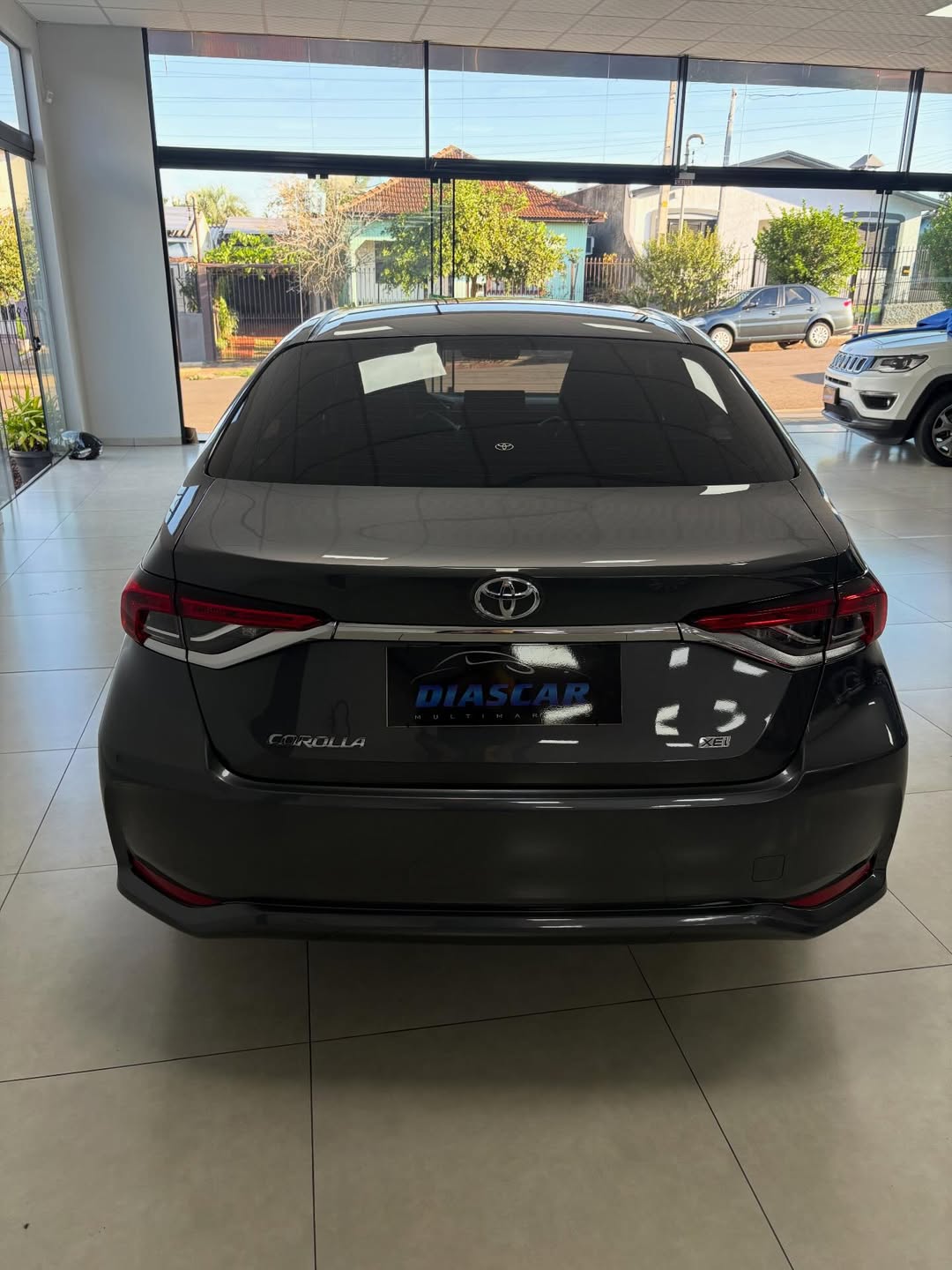 
Toyota Corolla XEI 2022 full									