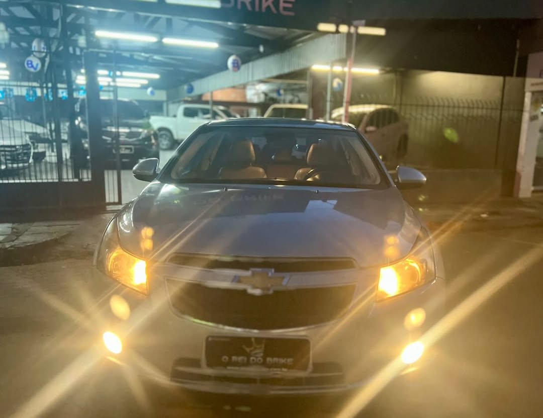 
Chevrolet Cruze LTZ 2012 full									