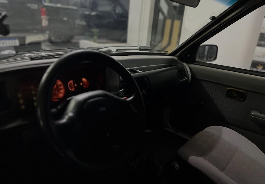 
Ford Escort Hobby 1995 full									