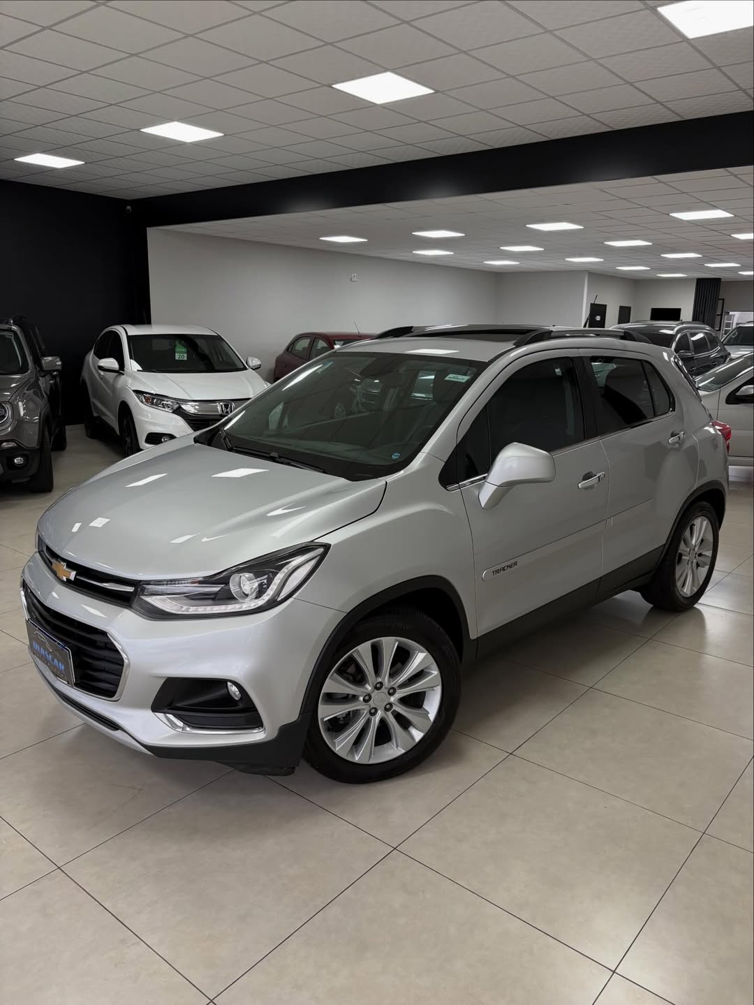 
Chevrolet Tracker LTZ 2017 full									