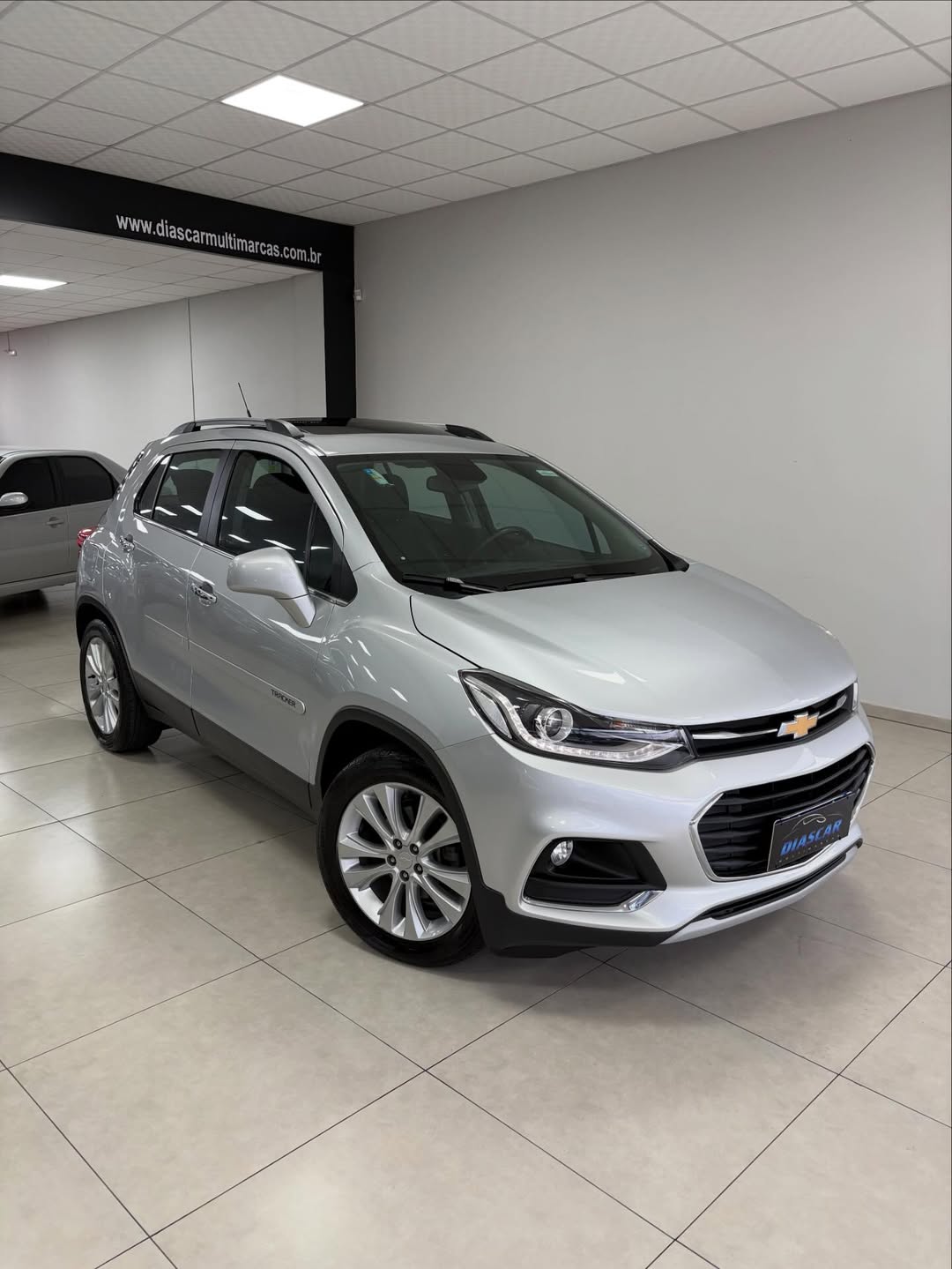 
Chevrolet Tracker LTZ 2017 full									