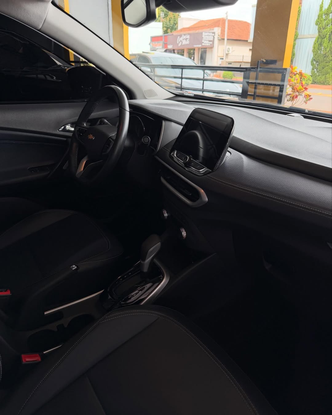 
Chevrolet TRACKER PREMIER 2025 full									