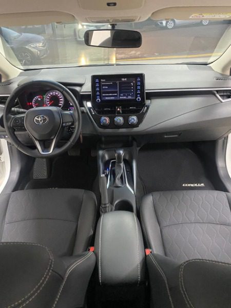 
Toyota COROLLA GLI 2021 full									
