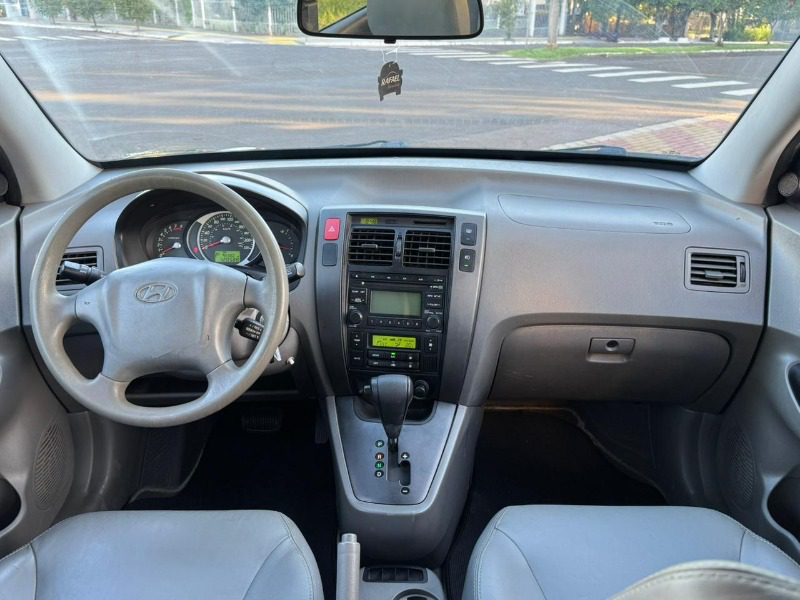 
Hyundai Tucson 2012 full									
