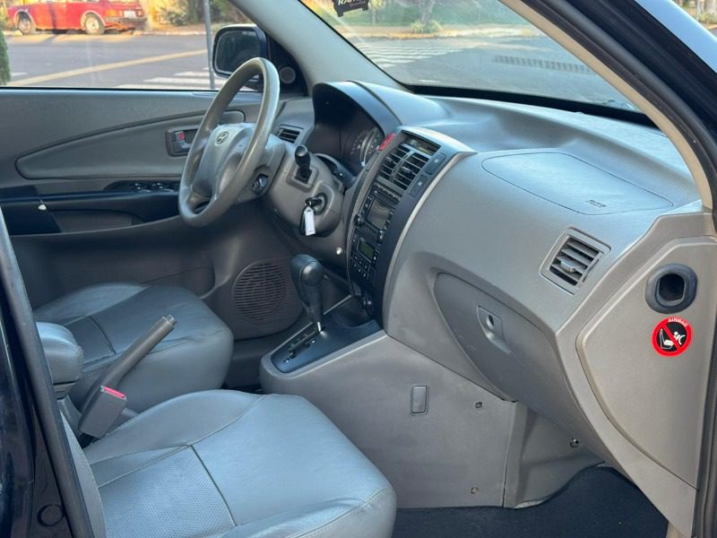 
Hyundai Tucson 2012 full									