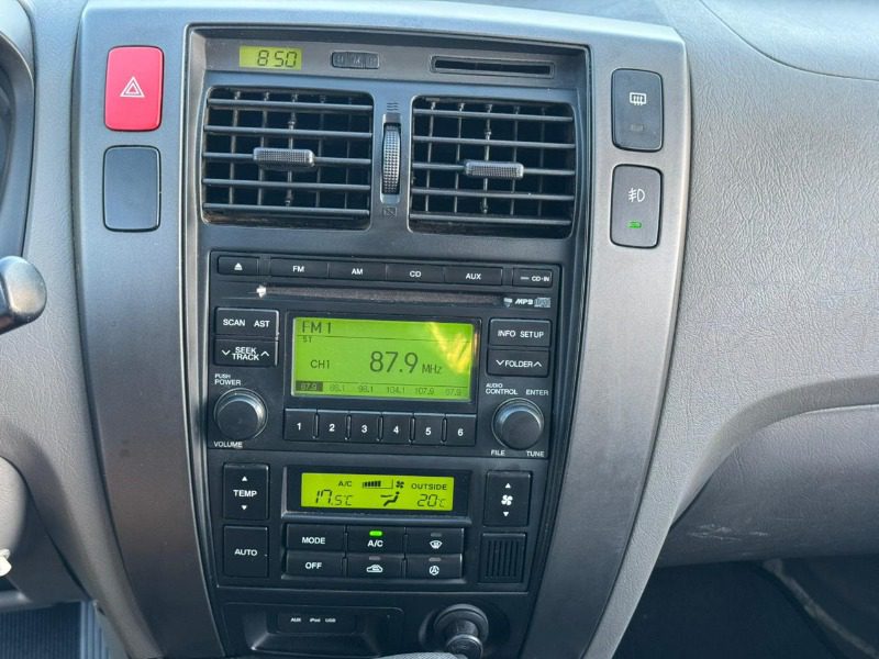 
Hyundai Tucson 2012 full									