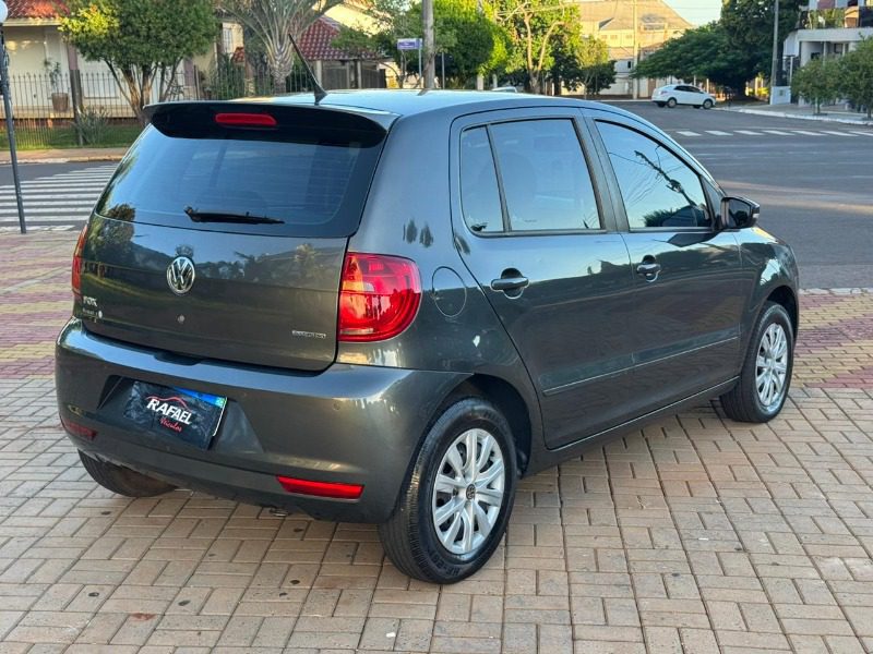 
Volkswagen Fox Bluemotion 2014 full									