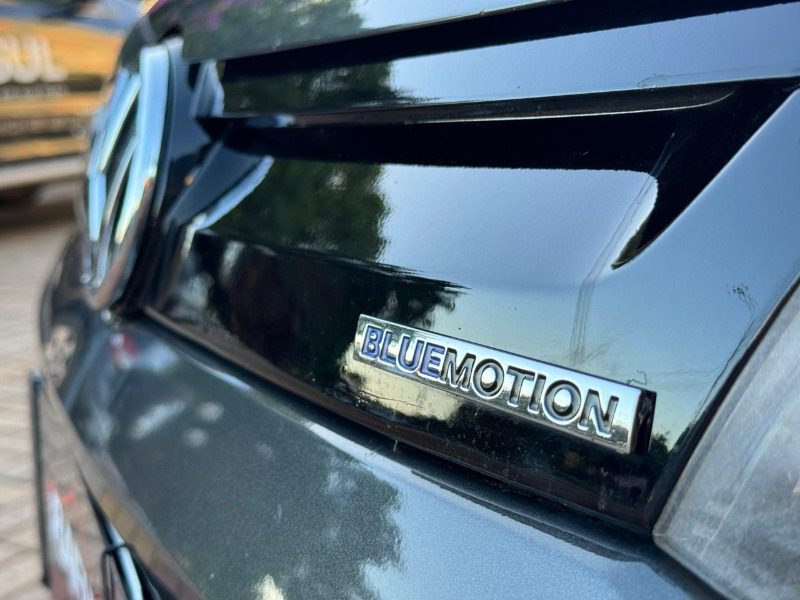 
Volkswagen Fox Bluemotion 2014 full									