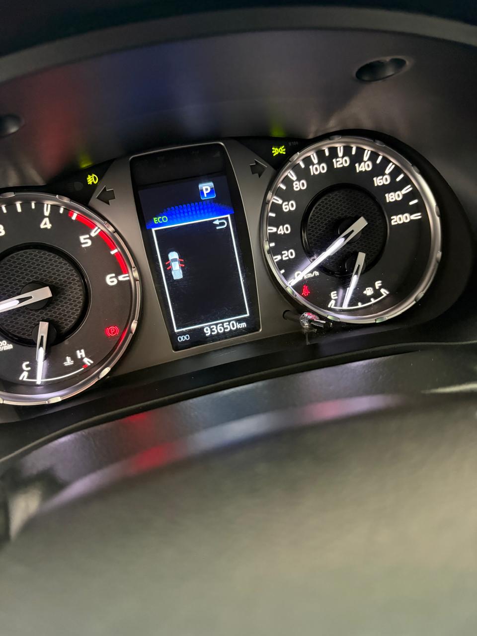 
Toyota Hilux SRX Limited 2023 full									