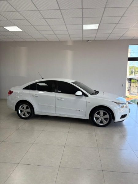 
Chevrolet Cruze LT 2014 full									