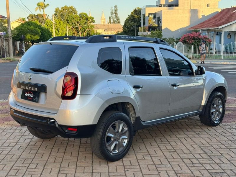 
Renault Duster 2019 full									