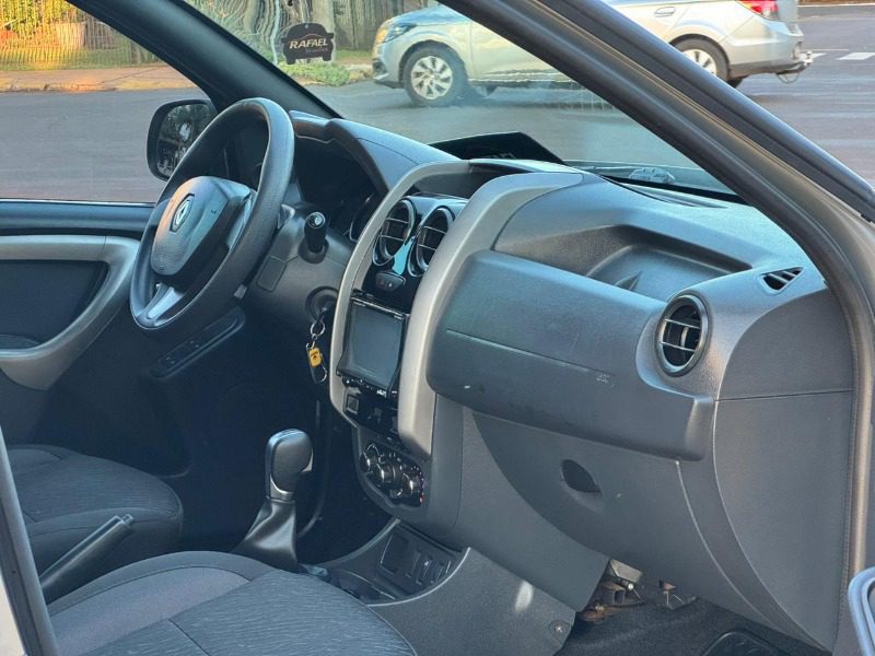 
Renault Duster 2019 full									