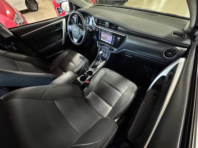 
TOYOTA Corolla XEi 2019 full									