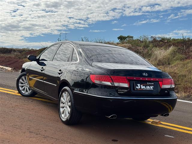 HYUNDAI AZERA 2009