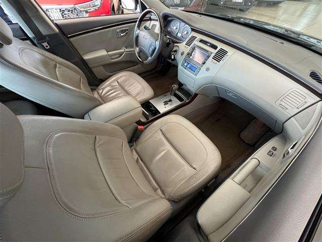 
HYUNDAI AZERA 2009 full									