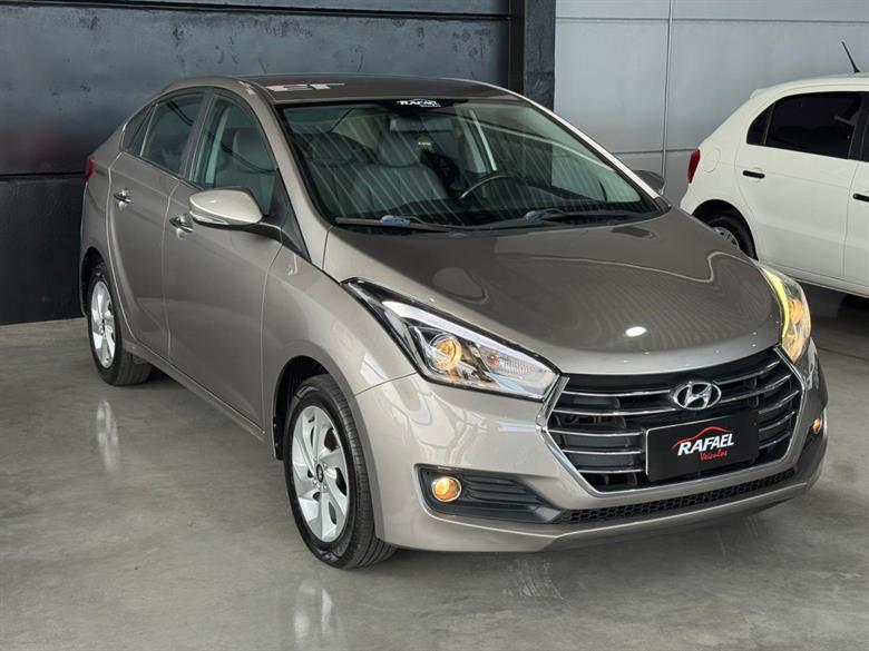
Hyundai HB20 Premium 2017 full									