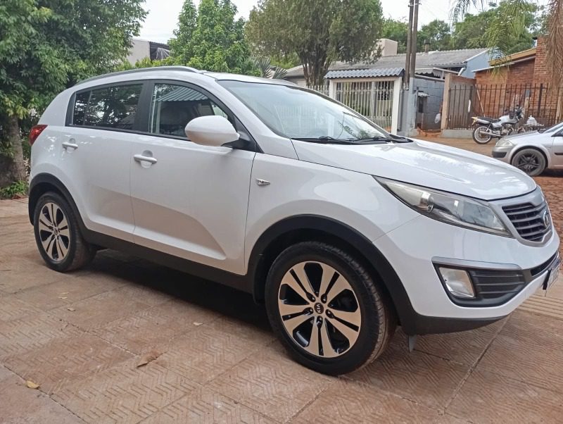 
Kia Sportage LX 2014 full									