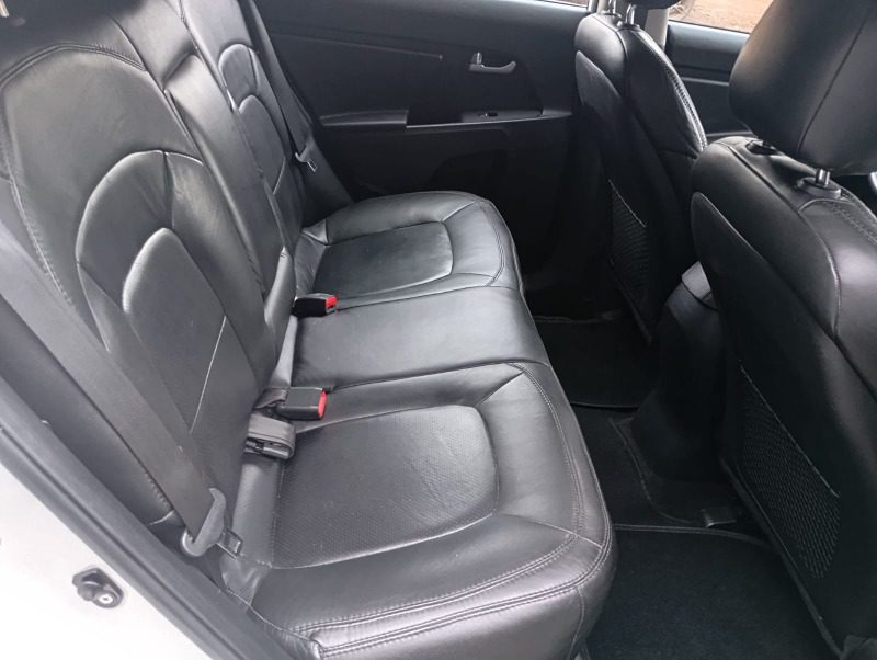 
Kia Sportage LX 2014 full									