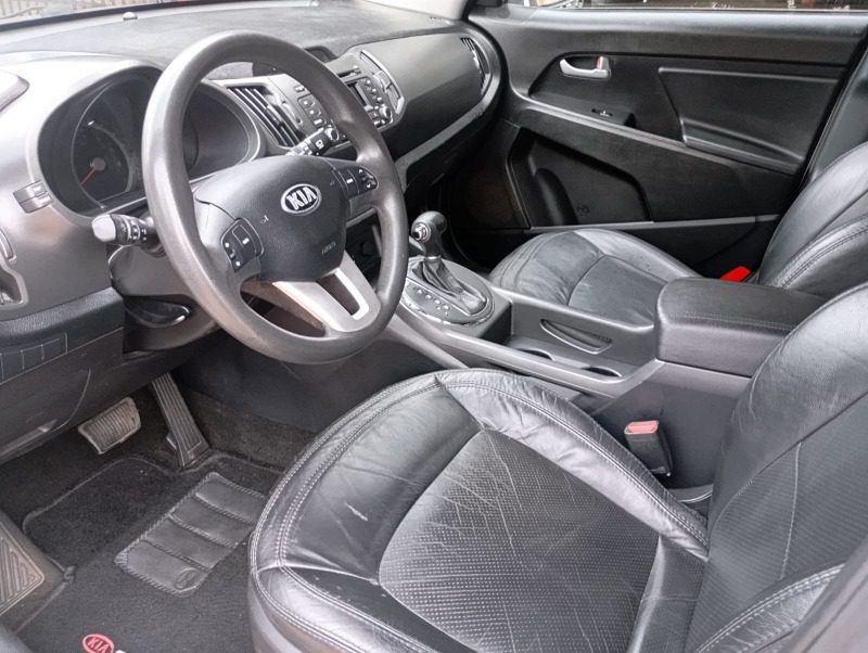 
Kia Sportage LX 2014 full									