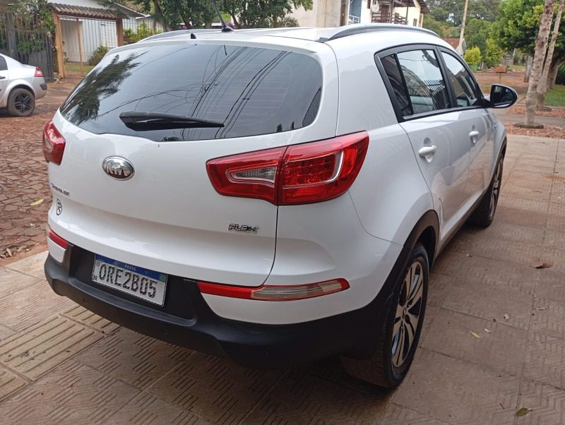 
Kia Sportage LX 2014 full									