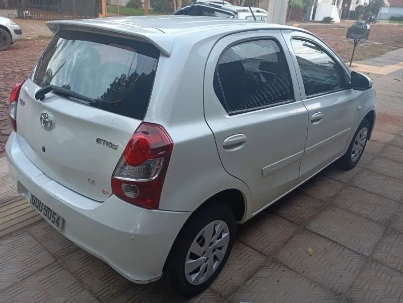 
Toyota Etios 2020 full									
