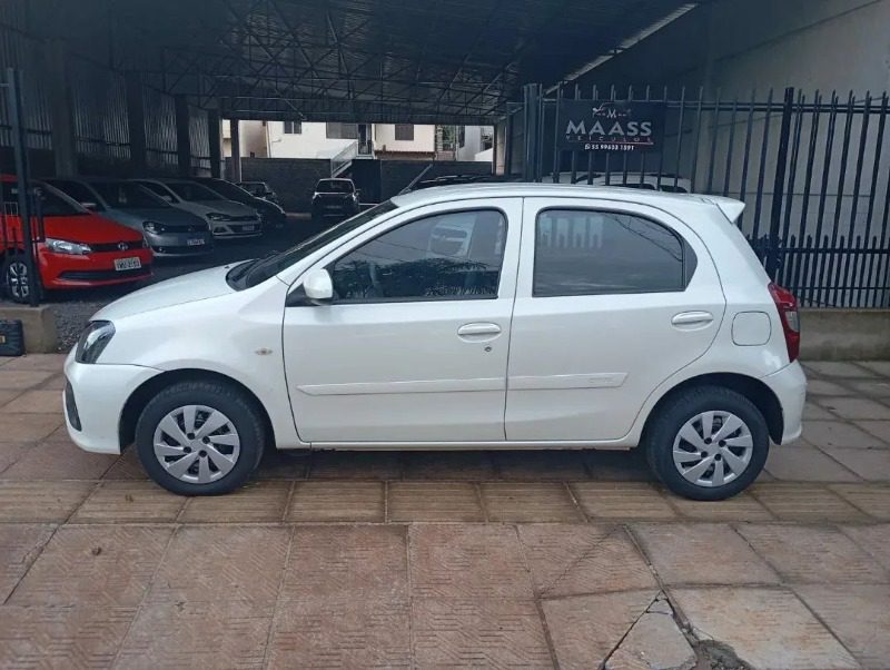 Toyota Etios 2020