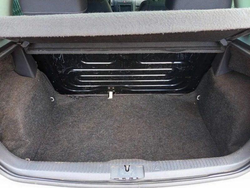 
Volkswagen Polo 2014 full									