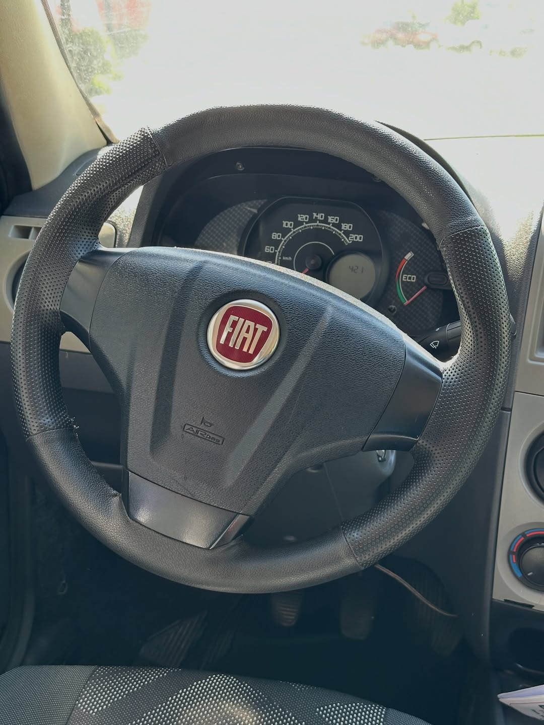 
2014 FIAT PALIO FIRE full									