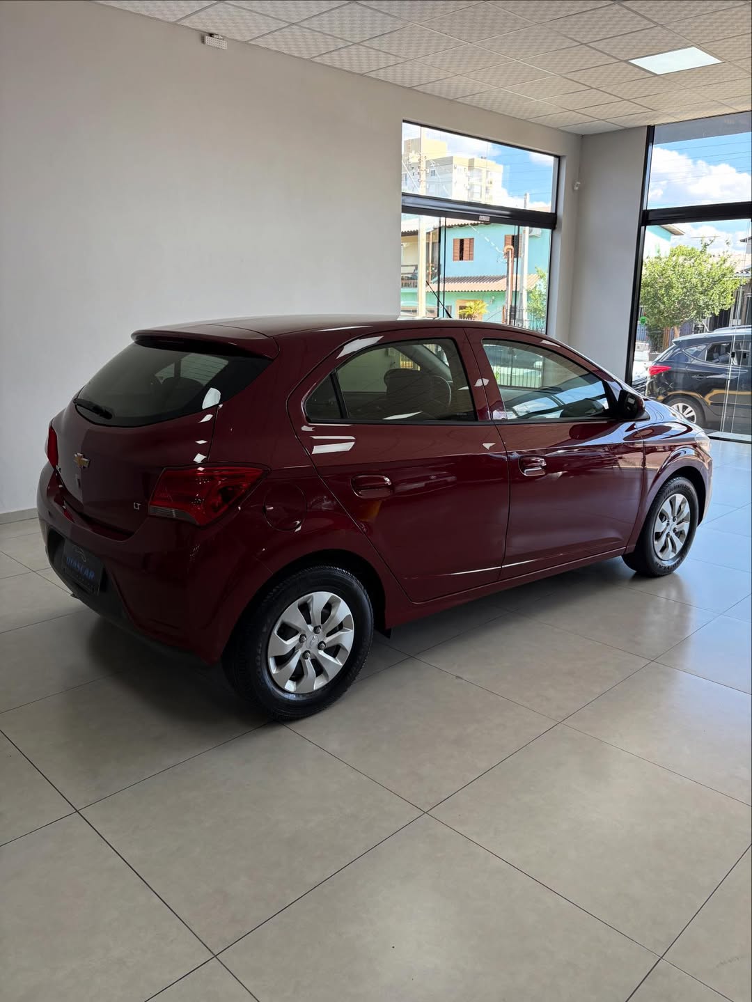 
Chevrolet Onix LT 2019 full									