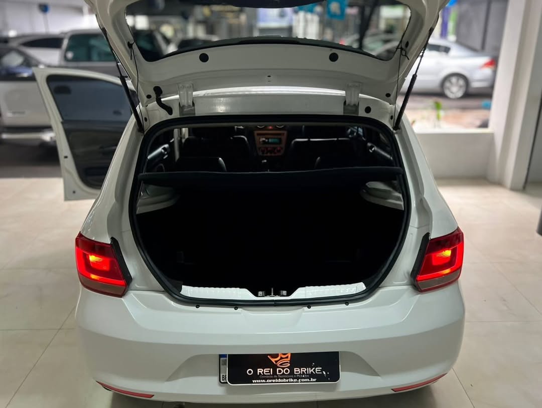 
VOLKSWAGEN Gol Trendline 2014 full									