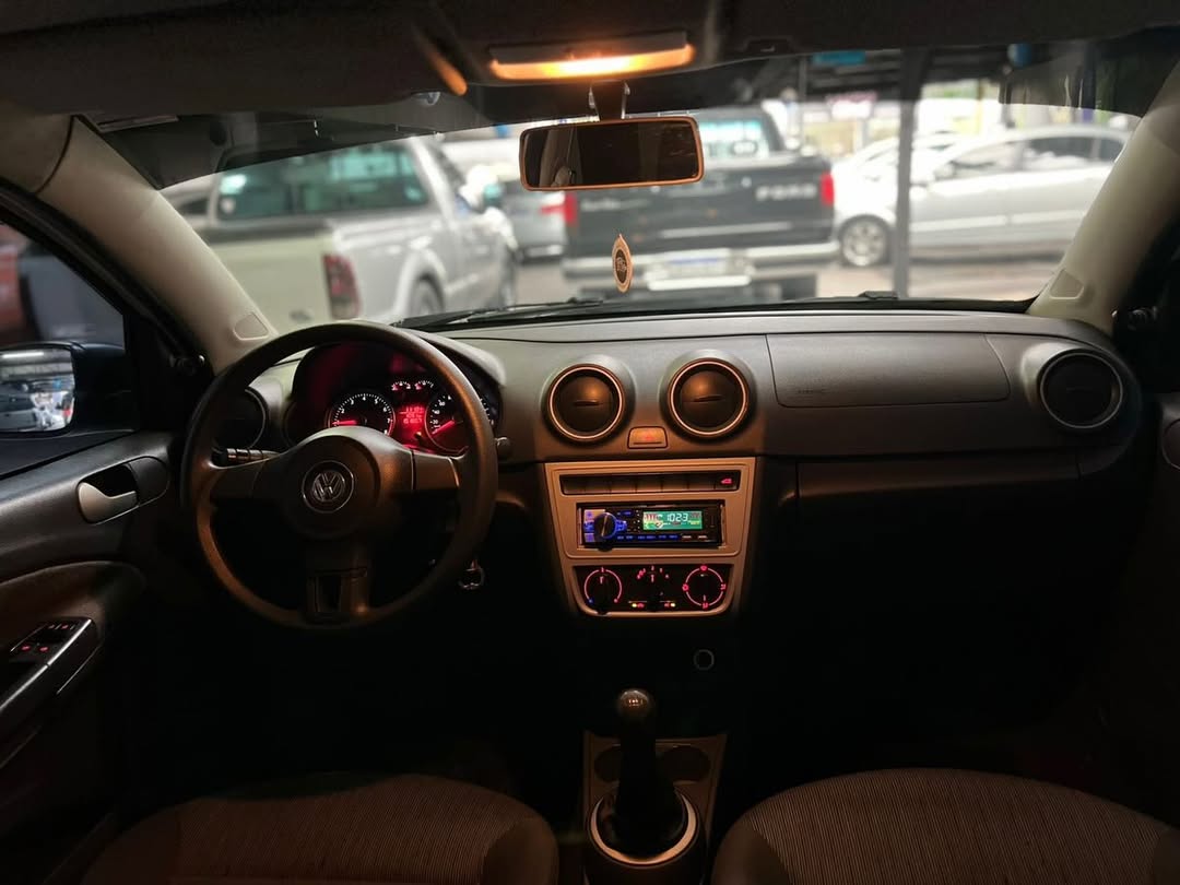 
VOLKSWAGEN Gol Trendline 2014 full									