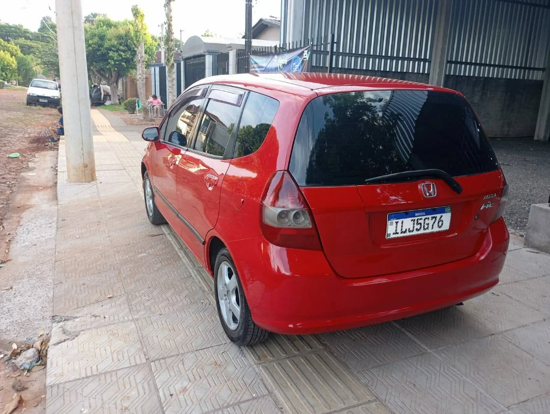 
Honda Fit LXL 2004 full									