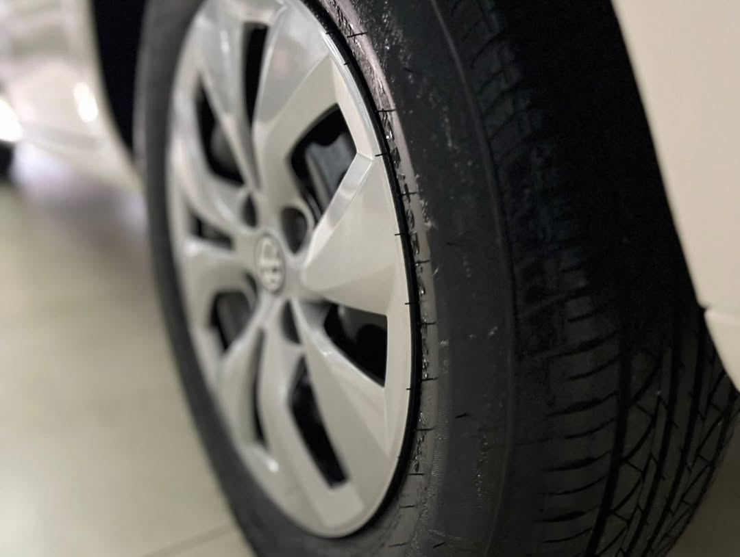 
VOLKSWAGEN Gol Trendline 2014 full									