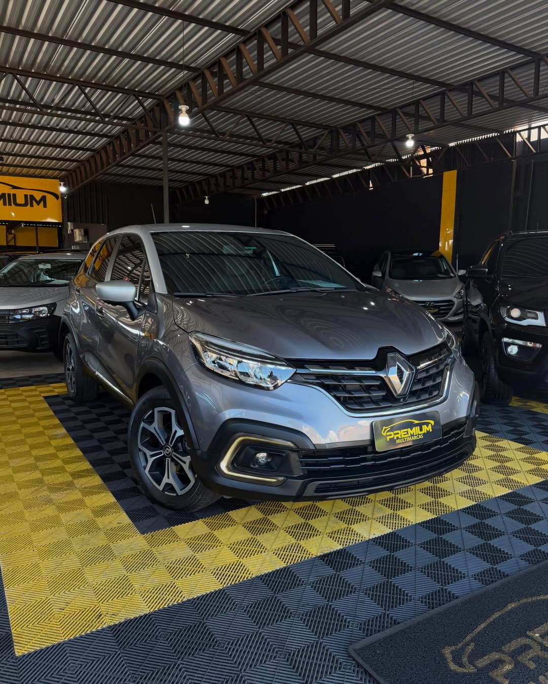 RENAULT CAPTUR ICONIC 2022
