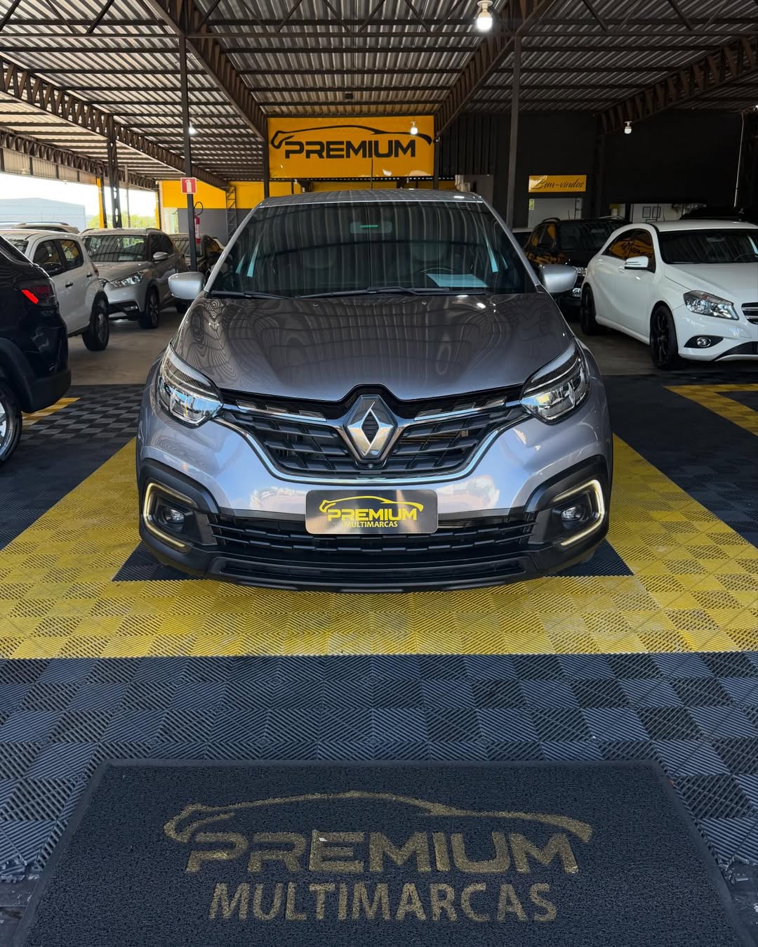 RENAULT CAPTUR ICONIC 2022