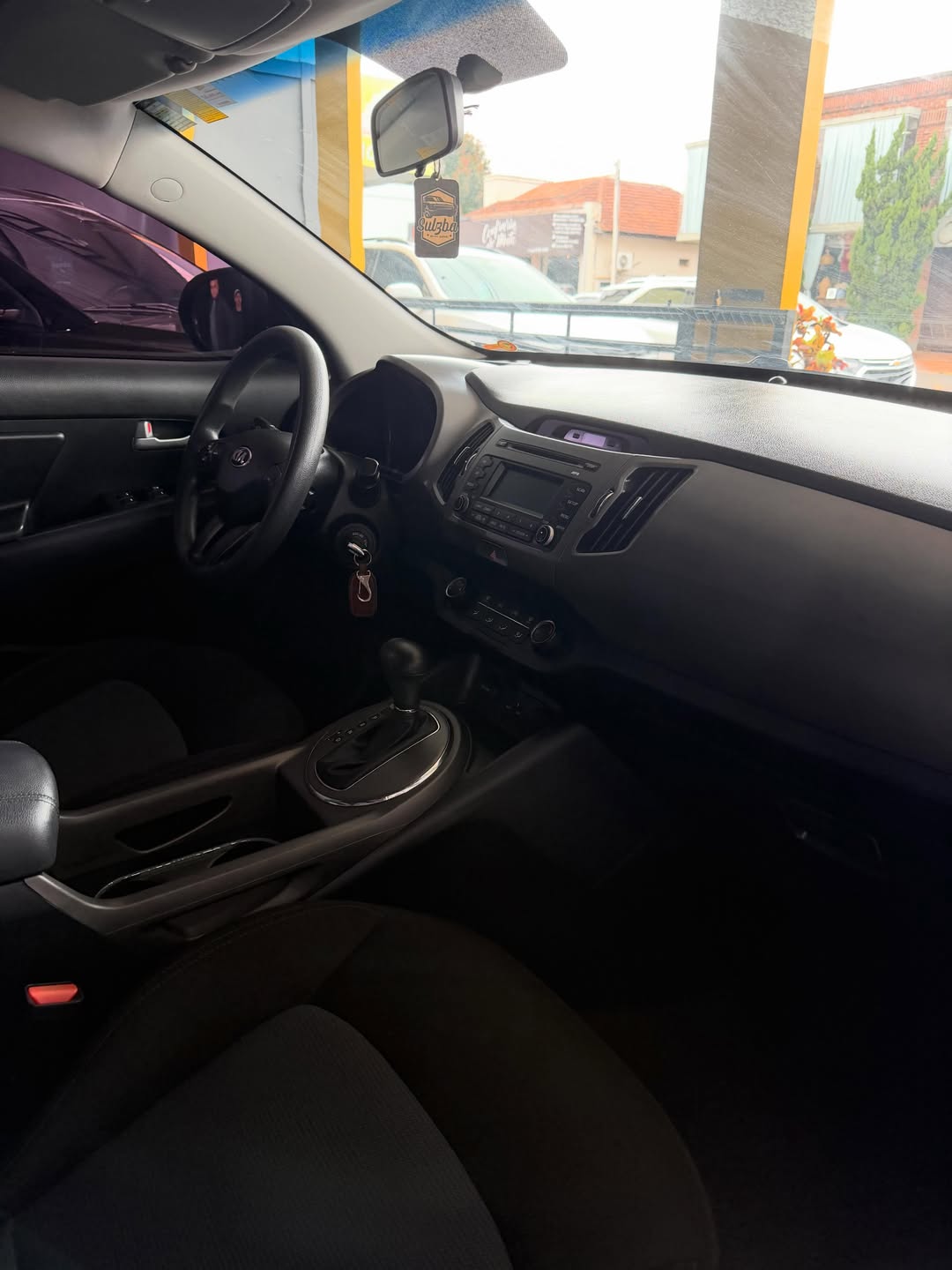 
KIA SPORTAGE LX 2014 full									