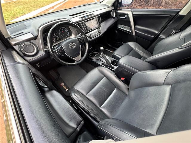 
Toyota RAV4 2018 full									